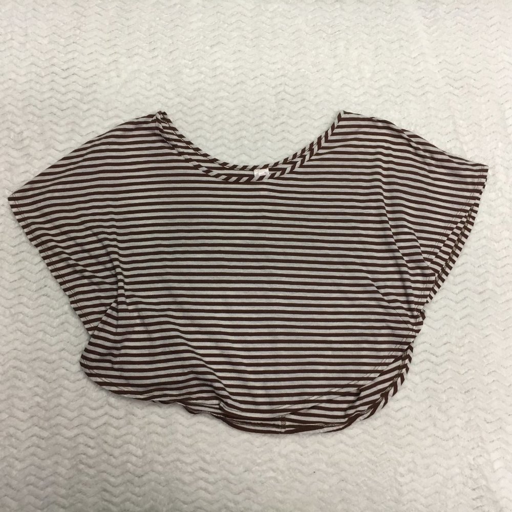 Rue 21 dolman sleeve Crop Top - Size: XL